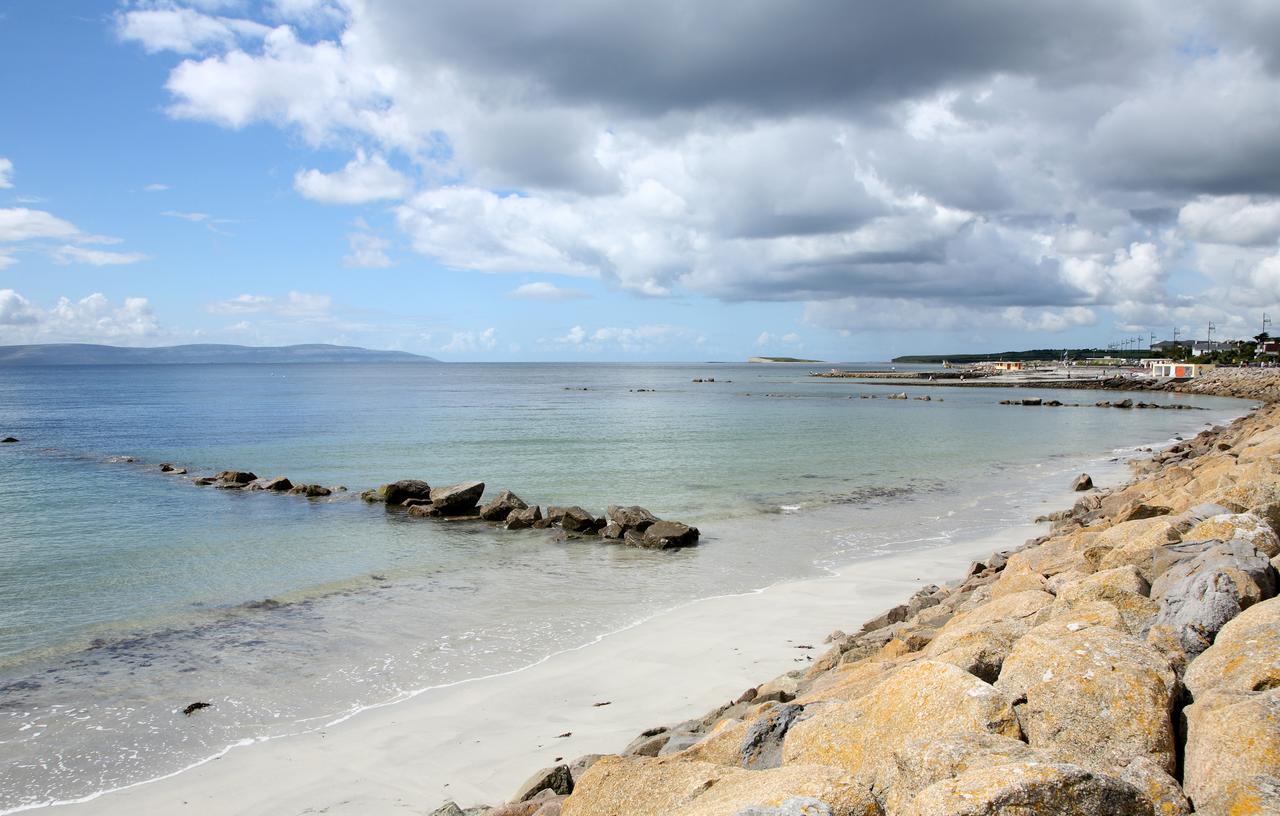 City Center - 3 Minutes Walk To The Town Square Galway Ngoại thất bức ảnh