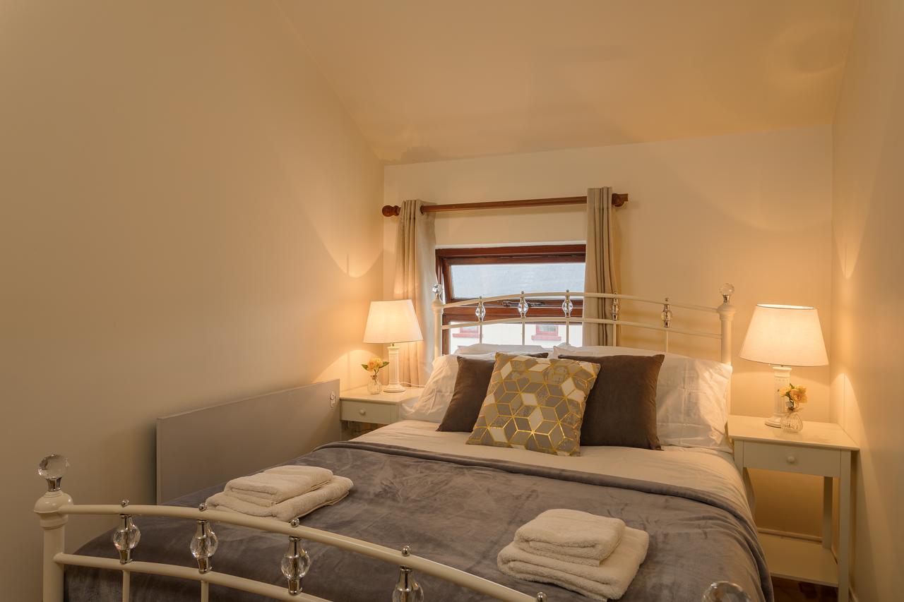 City Center - 3 Minutes Walk To The Town Square Galway Ngoại thất bức ảnh